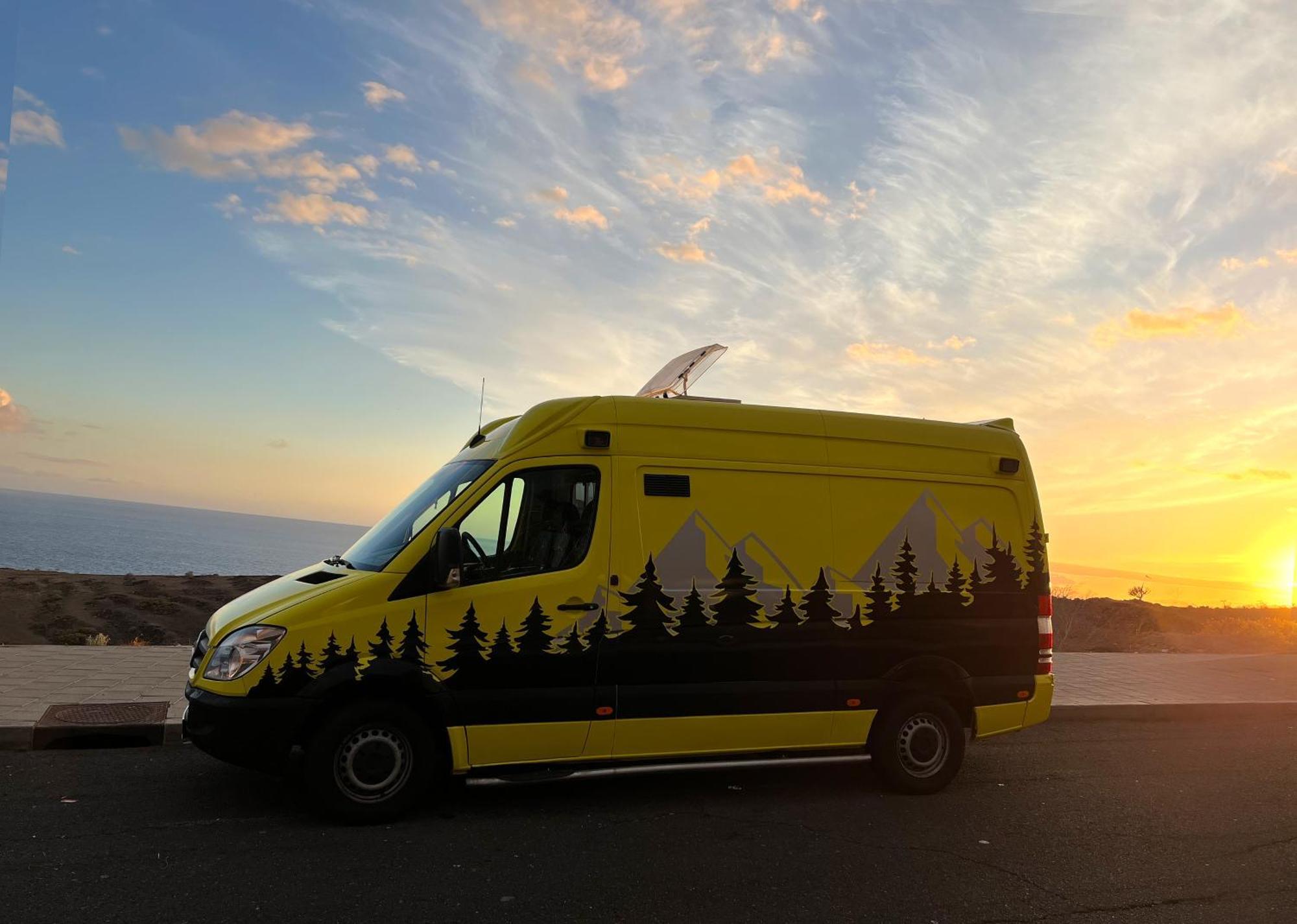 On Road- Feel Freedom With Campervan! Guincho  Bagian luar foto